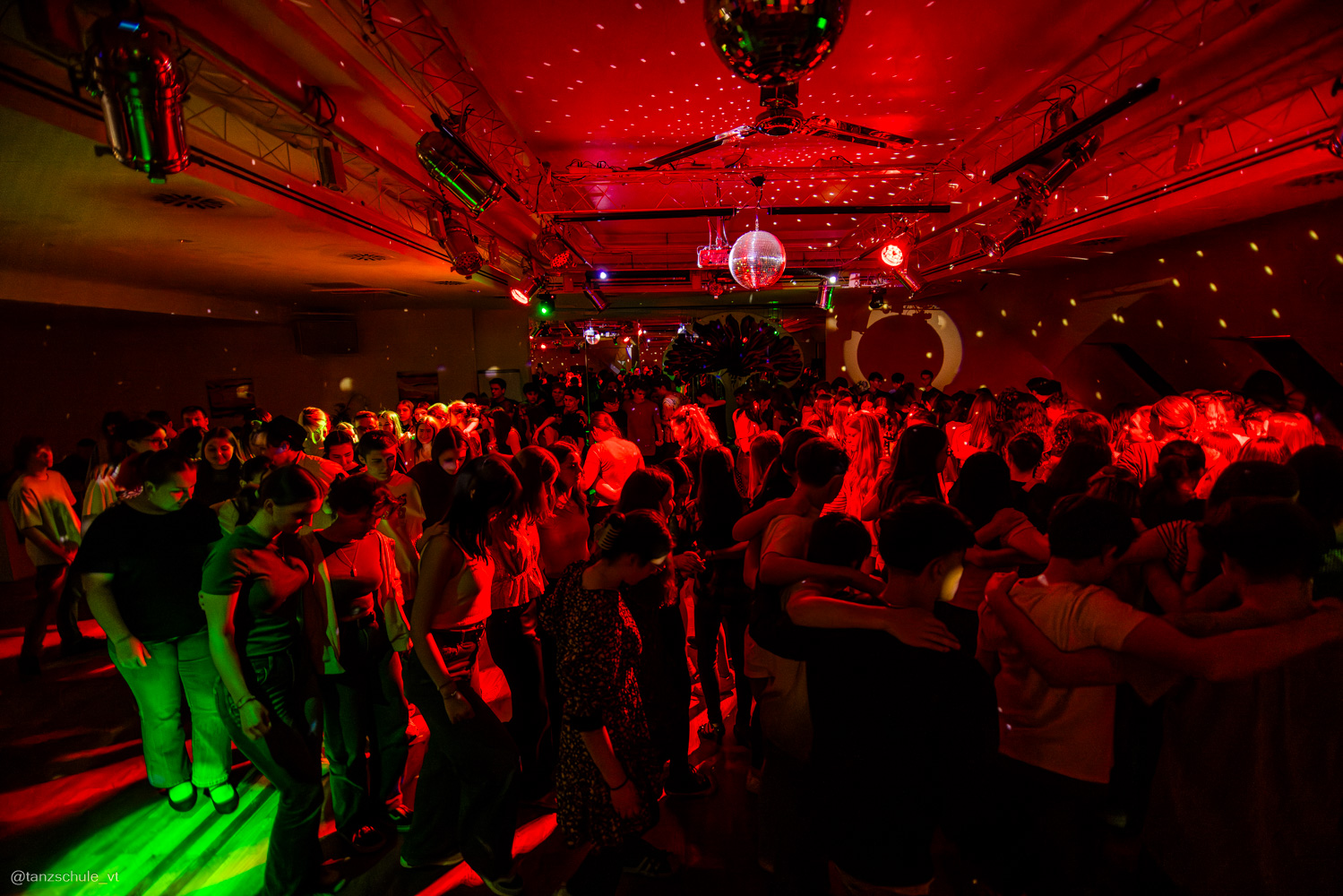 20240420 Huckepack Tanzparty 3402